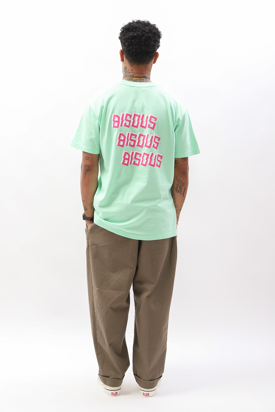 BISOUS SKATEBOARDS / T-shirt bisous x3 back Light green