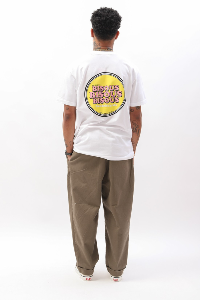 Bisous skateboards Bisous t-shirt circle White - GRADUATE STORE
