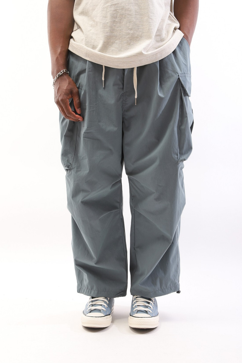 Cb wide cargo pants Airforce