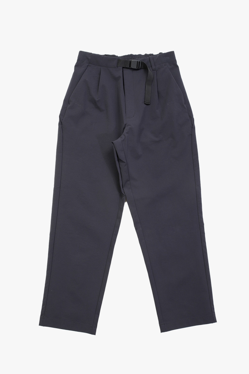 Goldwin One tuck tapered stretch pants Navy - GRADUATE STORE
