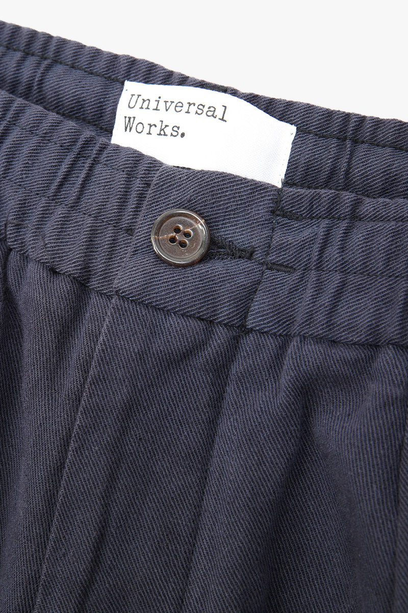 Universal works Pleated track pant iron lincot Navy - GRADUATE ...