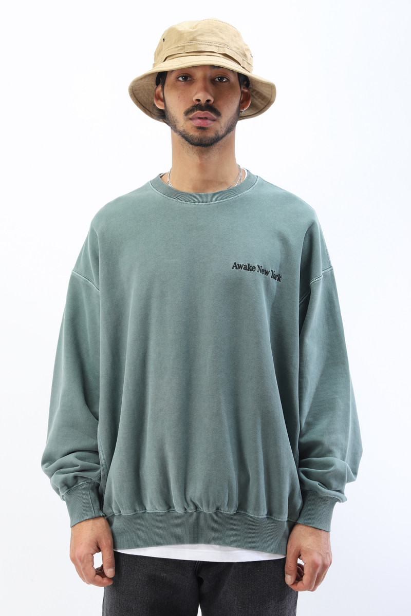 Pigment dyed embroidered crew Slate