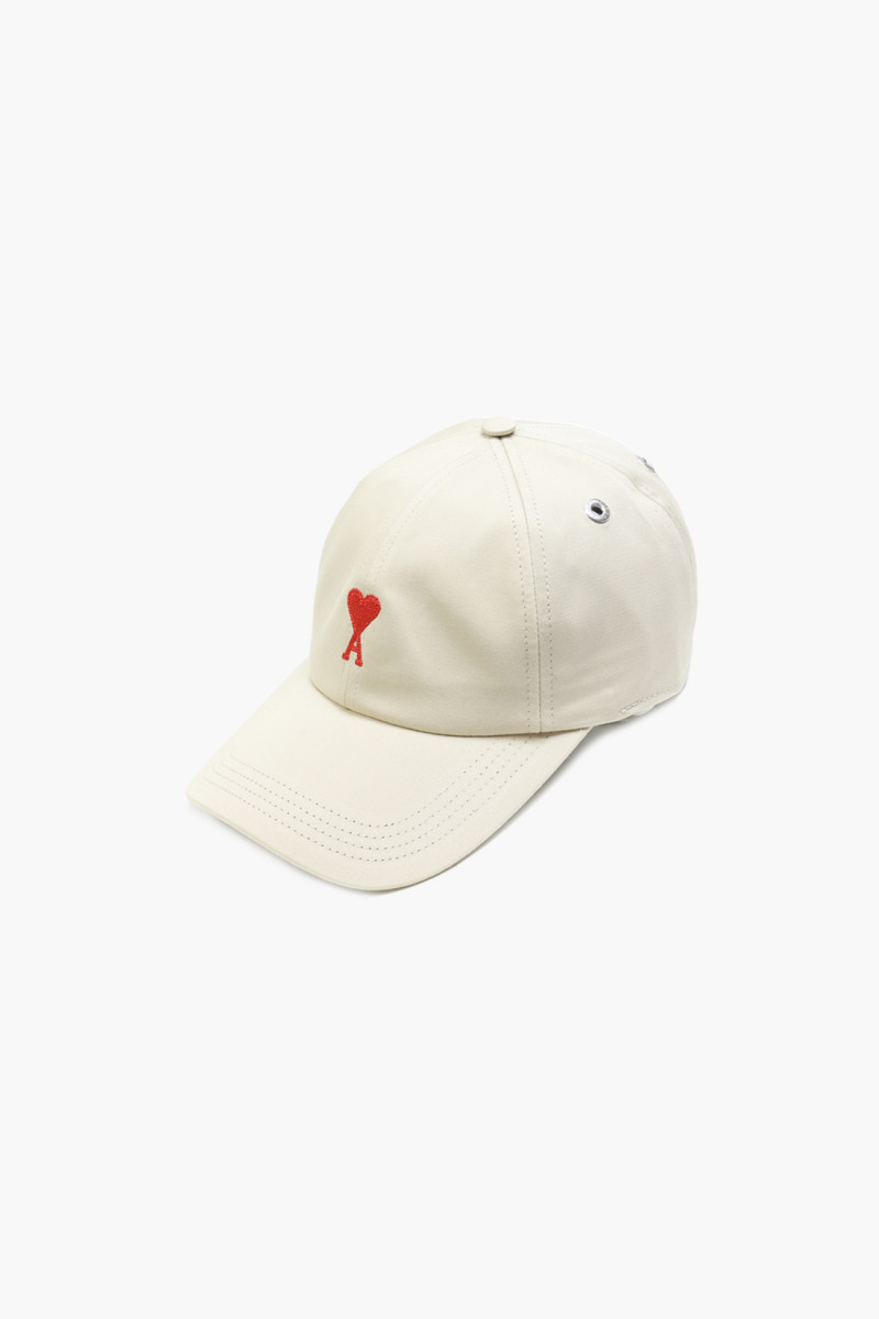 Red adc embroidery cap Vanille