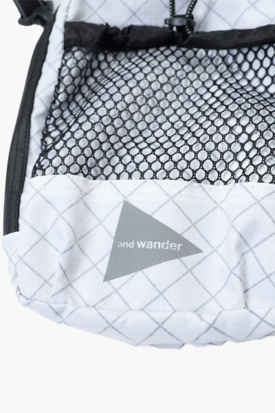 And wander Ecopak shoulder pouch Off white - GRADUATE STORE