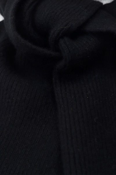 Mackie Barra scarf Black - GRADUATE STORE