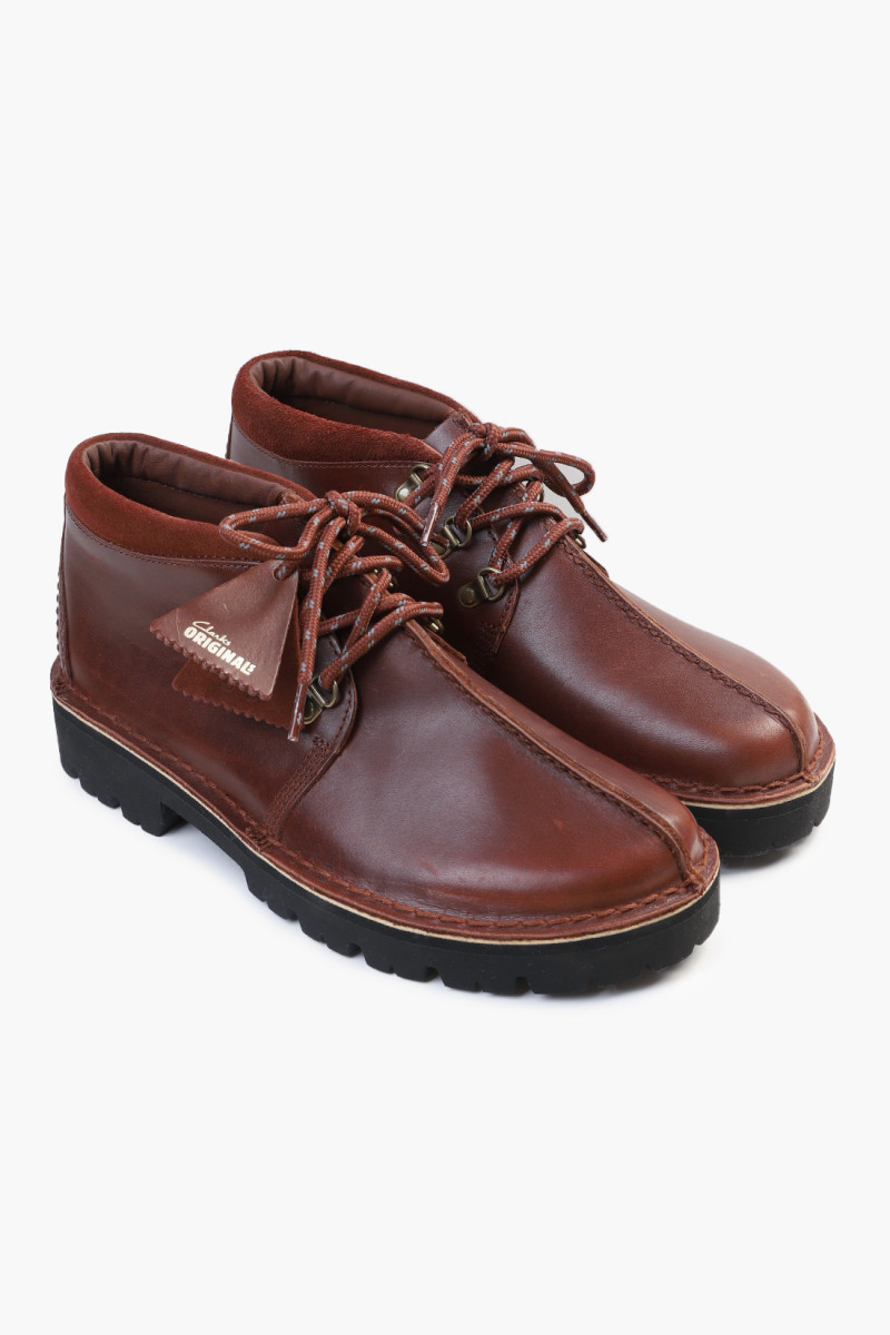 Desert trek hike British tan leather