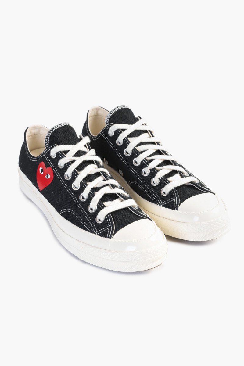 Play small heart chuck 70 ox Black