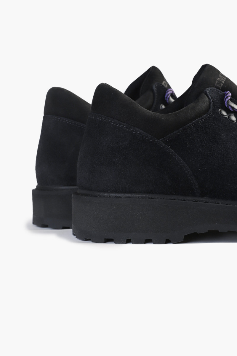 Cornaro Black suede