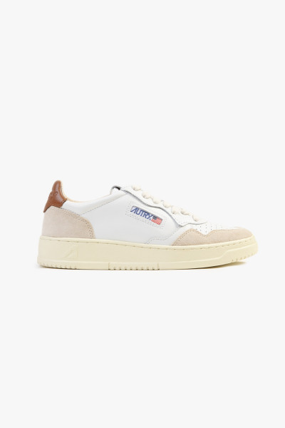 Medalist low man Wht/ coco