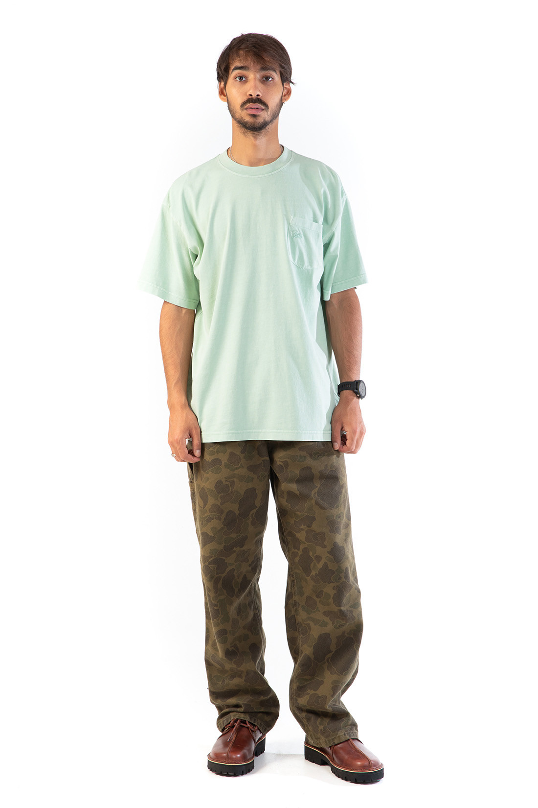 Patta basic washed pocket tee Silt green