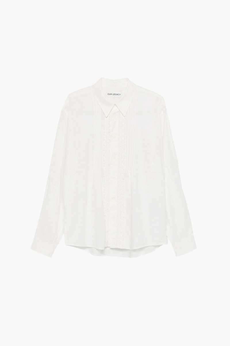 Beyond shirt White kitchen weave