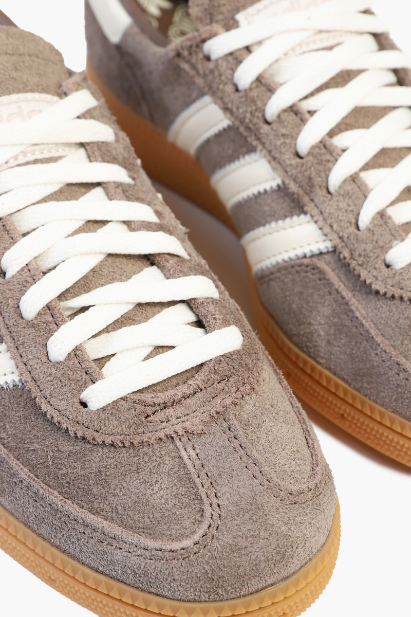 Handball spezial w Earth/ white