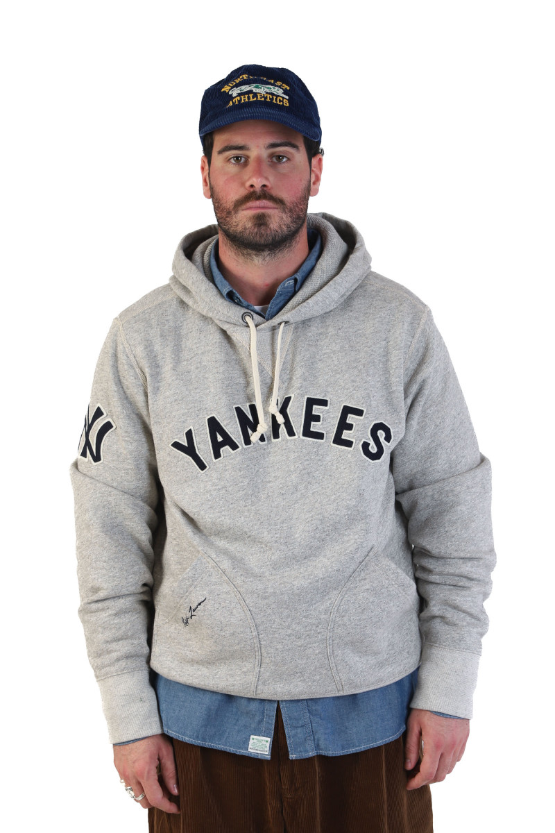 Yankees hoodie Loft heater