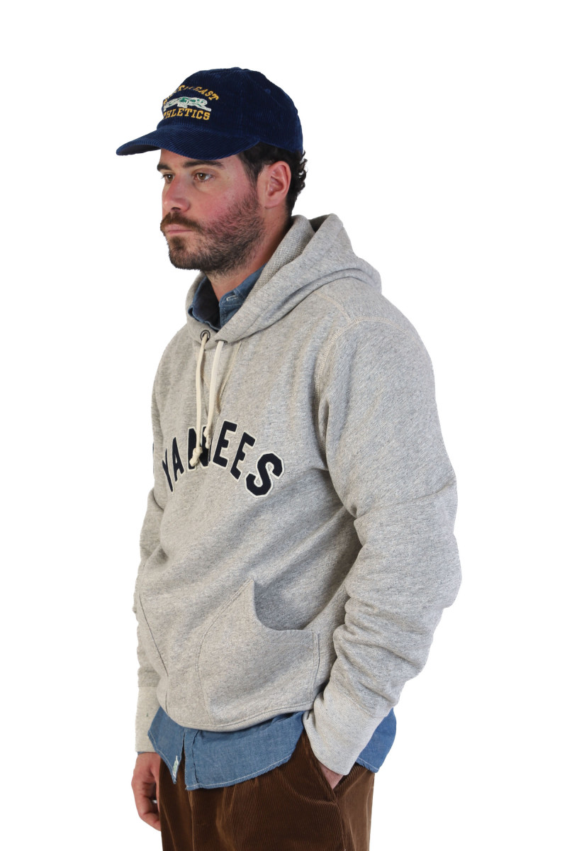 Yankees hoodie Loft heater