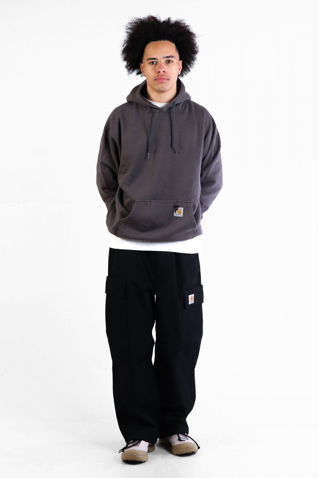 Hooded pigment dyed sweat Soot