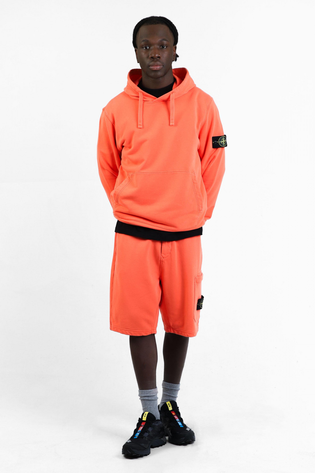 00045 hooded sweater v008a Papaia