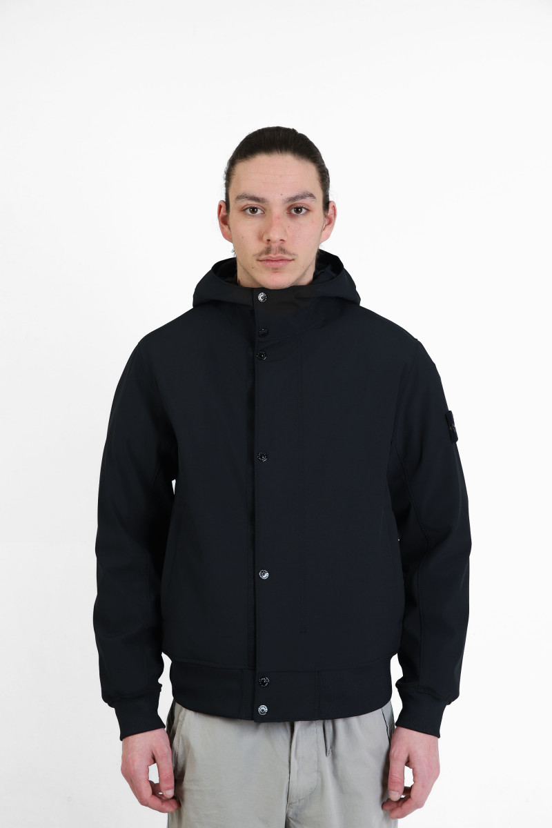 00090 light soft shell-r v0029 Nero