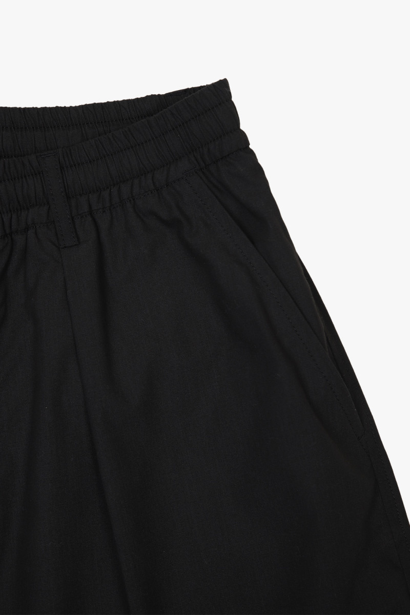 Pleated track short polytech Black