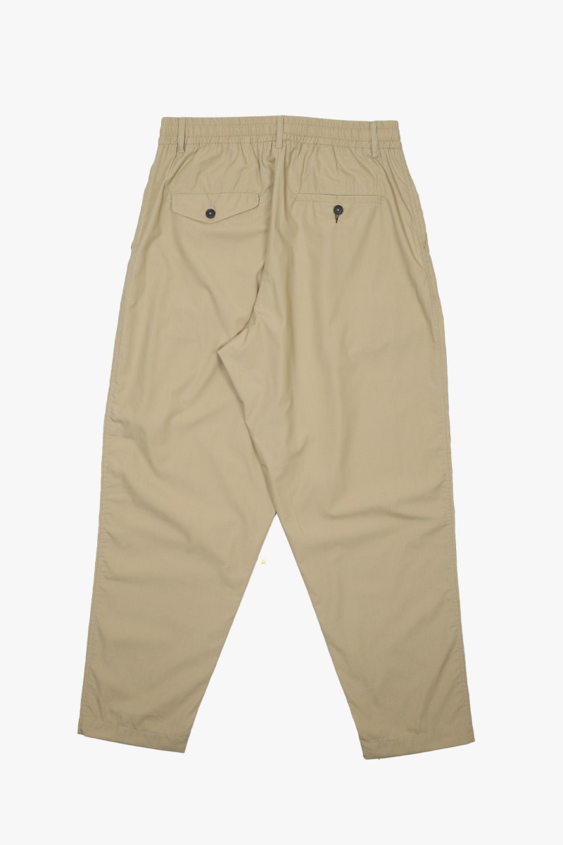 Pleated track pant polytech Sand