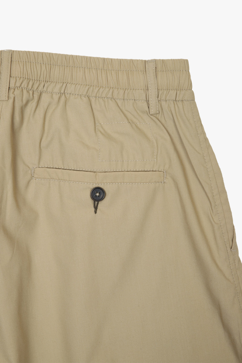 Pleated track pant polytech Sand