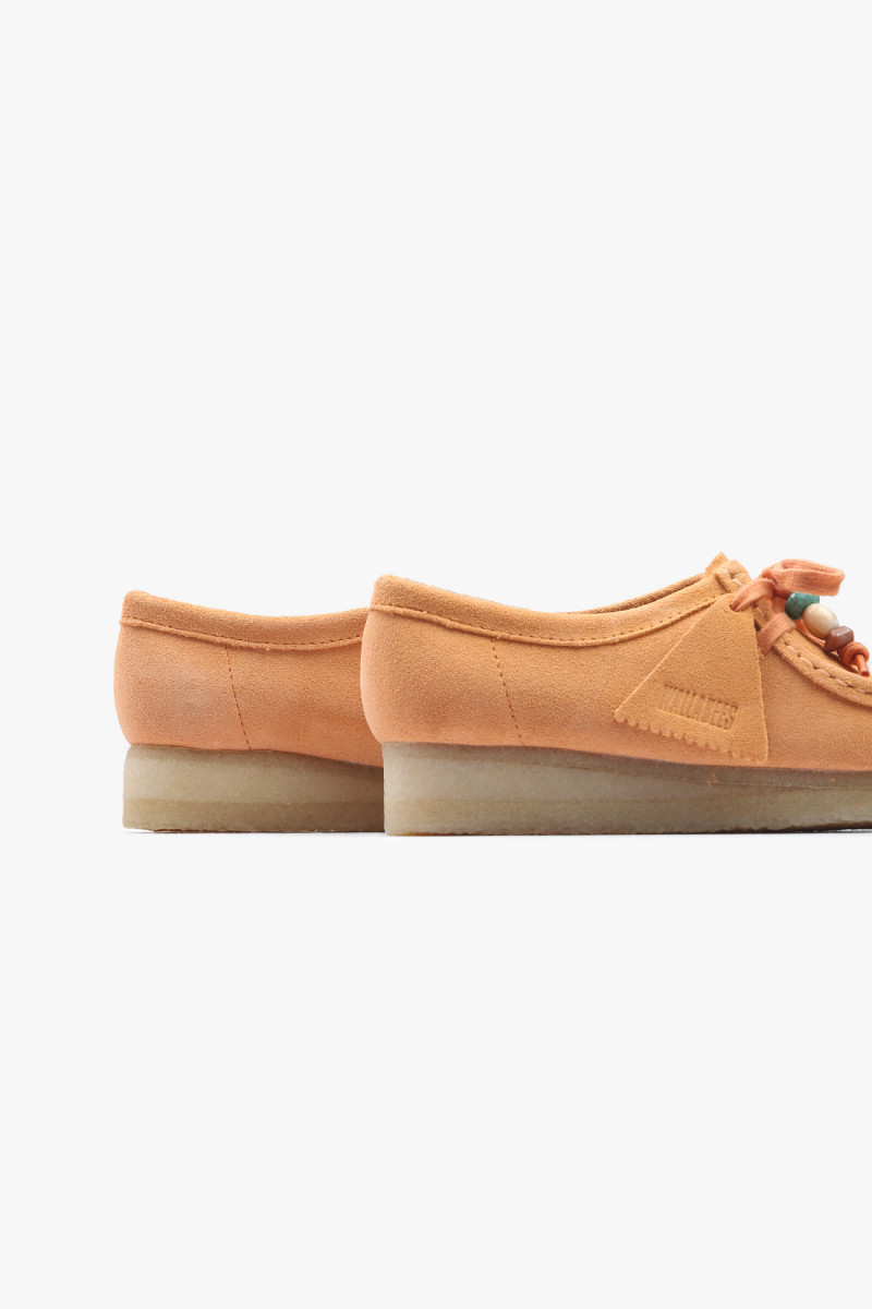 Wallabee Pale peach suede