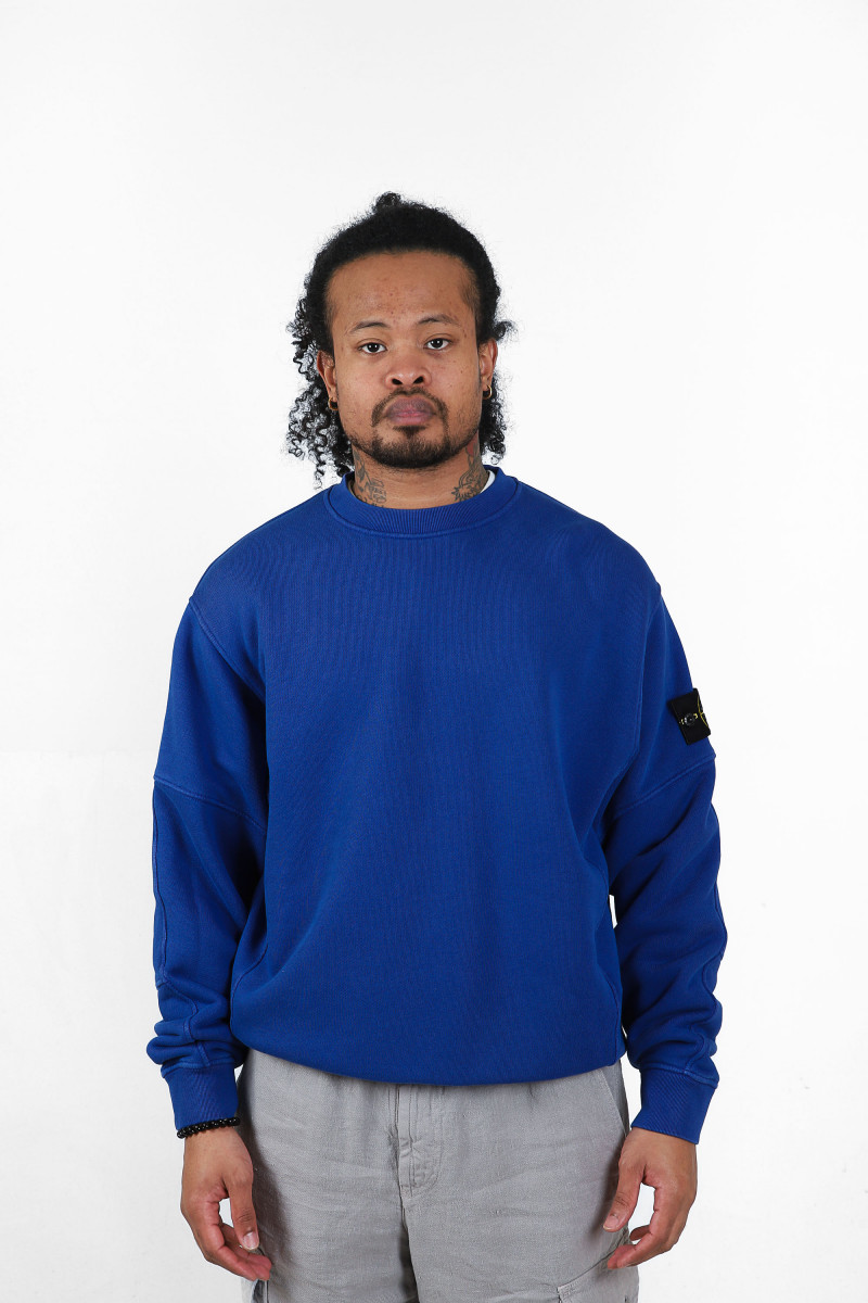 6100032 crewneck v0122 Bluette