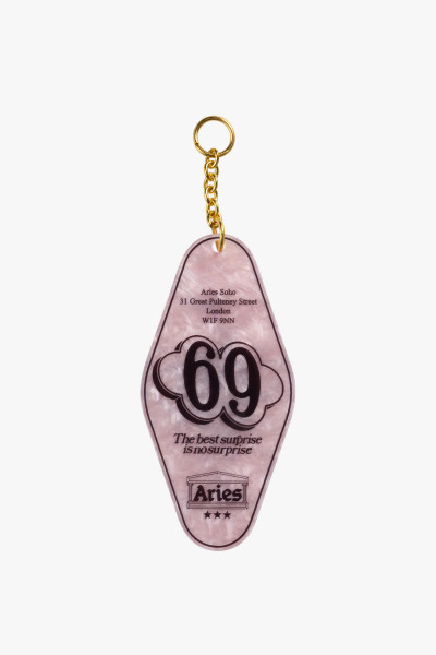 Aries Aries motel key chain Pink - GRADUATE STORE