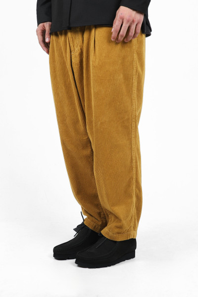 And wander Corduroy pants Camel - GRADUATE STORE