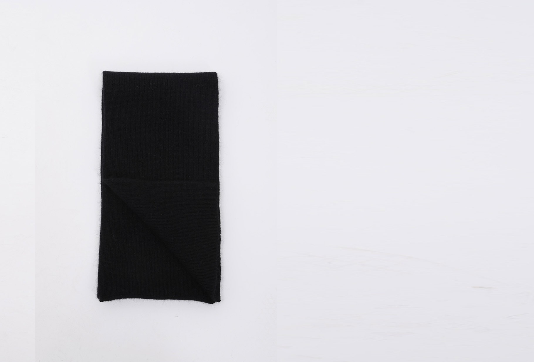 MACKIE / Barra scarf Black